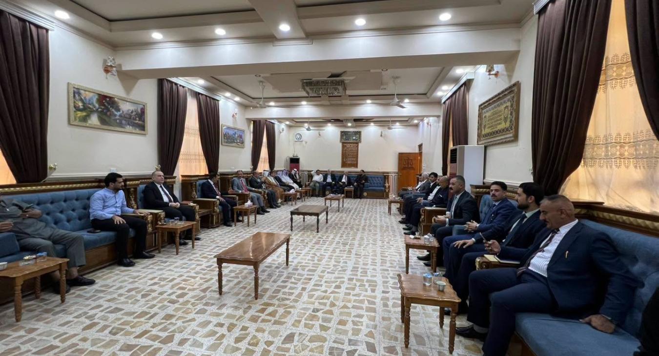 Summer Training Committee Follows Up on College Students at the Fallujah Courthouse Complex