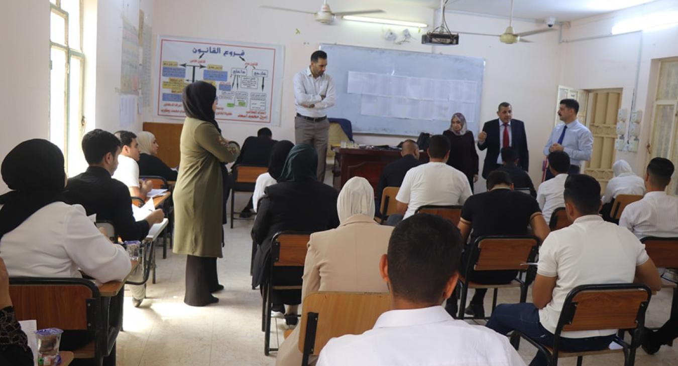 A pilot evaluation exam for the materials of obligations and commercial papers.